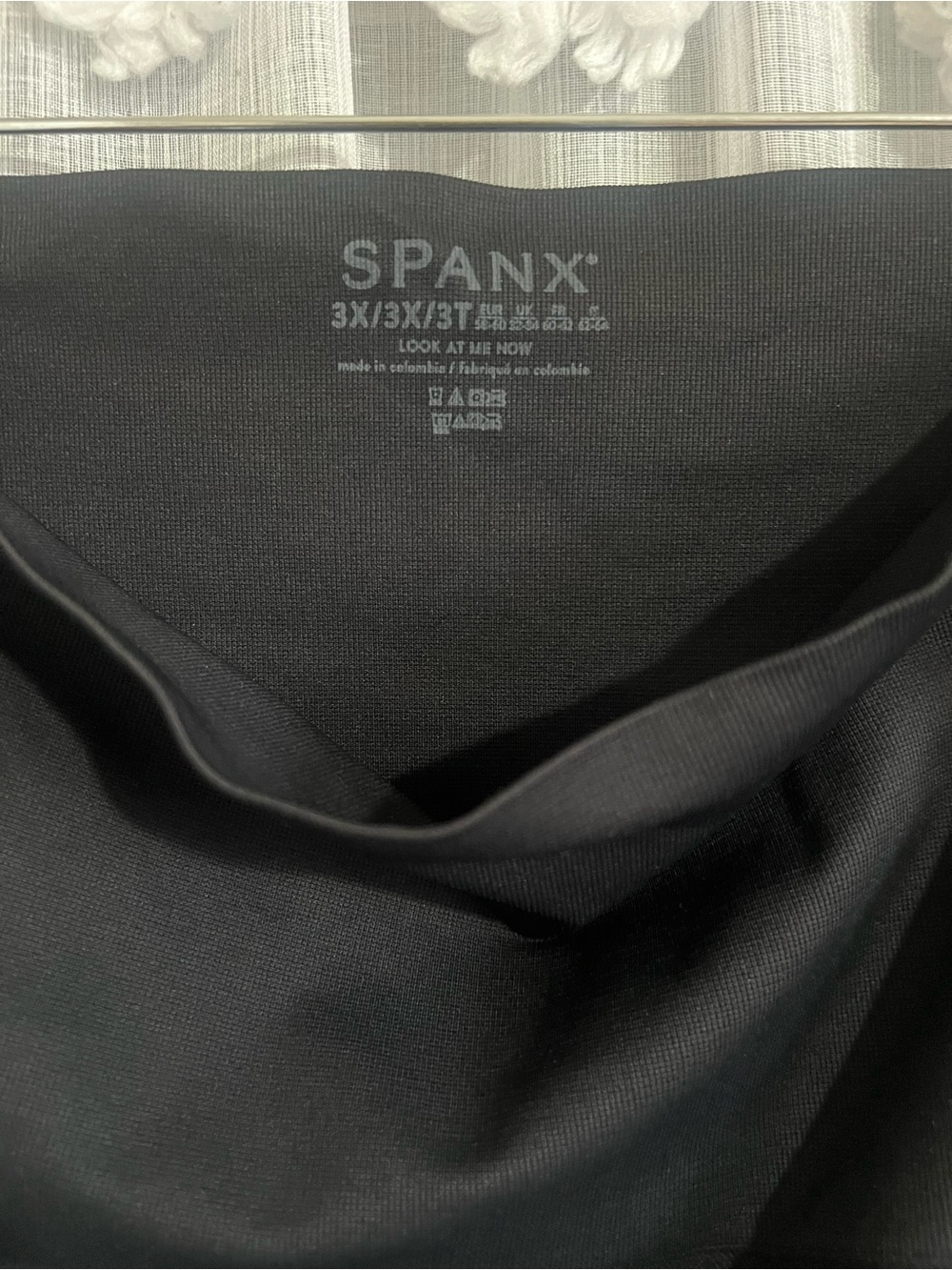 Women’s SPANX Look At Me Now Seamless Leggings 3X - Picture 3 of 3